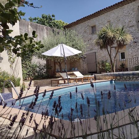 La Maison Des Autres, piscine chauffée, chambres d'hôtes proches Uzès, Nîmes, Pont du Gard Saint-Genies-de-Malgoires Extérieur photo